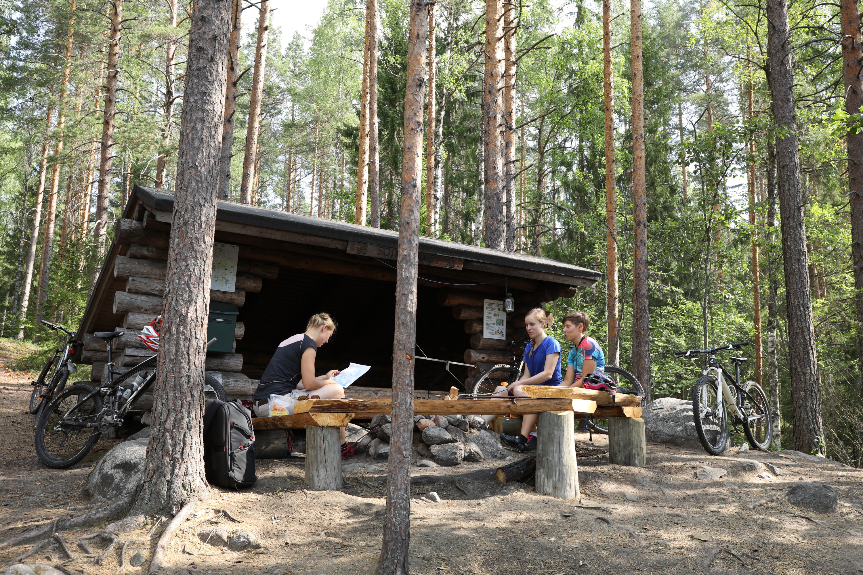 Pyorailytauko-laavu-Leivonmäki-kansallispuisto6 - Aito Maaseutu